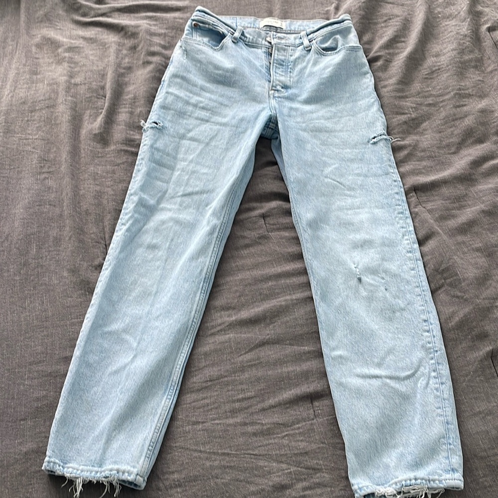 Abercrombie size 27 light wash high rise dad jeans